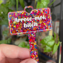 Charger l&#39;image dans la galerie, Pic à plante &quot;Arrose-moi, bitch&quot; en acrylique avec des confettis multicolores