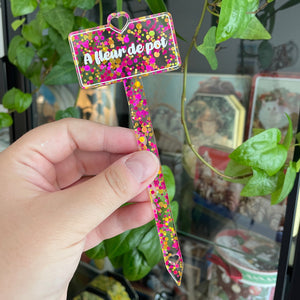 Pic à plante "A fleur de pot" en acrylique transparente avec pois jaunes et roses