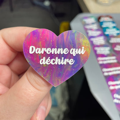 Broche "Daronne qui déchire" en acrylique semi-transparente marbrée multicolore