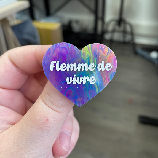 Broche "Flemme de vivre" en acrylique semi-transparente marbrée multicolore