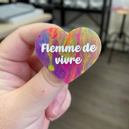 Broche "Flemme de vivre" en acrylique semi-transparente marbrée multicolore