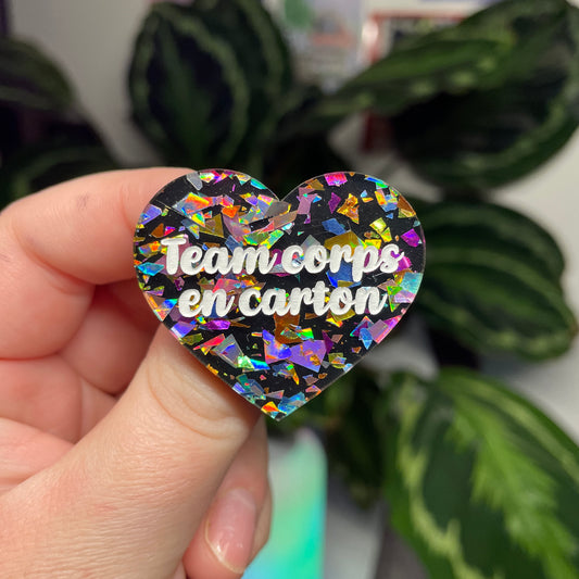 [Contrôle technique] Broche "Team corps en carton" en acrylique noire avec des éclats de confettis multicolores
