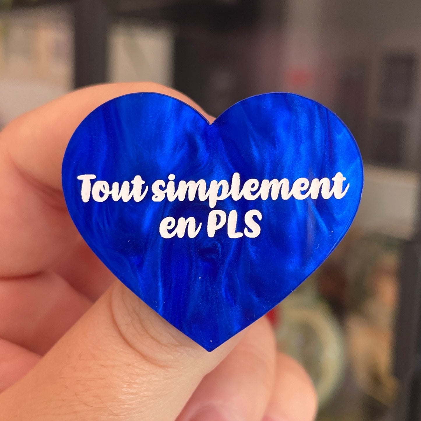 Broche "Tout simplement en PLS" en marbrée bleue foncée