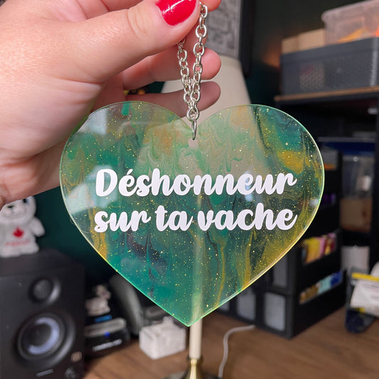 Mini murale "Déshonneur sur ta vache" en acrylique japonaise transparente marbrée orange et verte