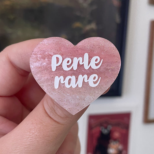 [CONTRÔLE TECHNIQUE] Broche "Perle rare" en acrylique marbrée rose à paillettes