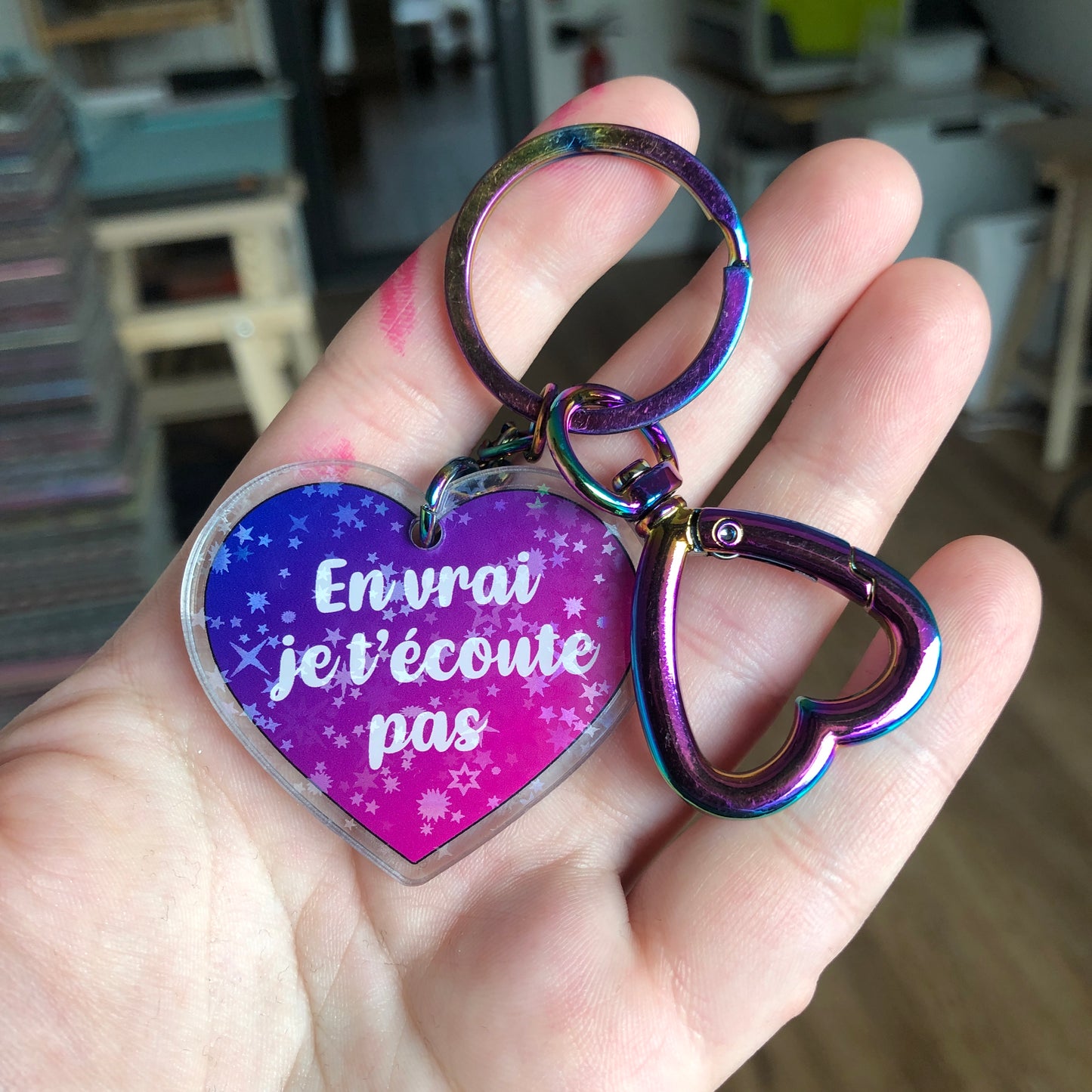 Porté clé "En vrai je t'écoute pas" / "J'aime bien quand tu parles pas"