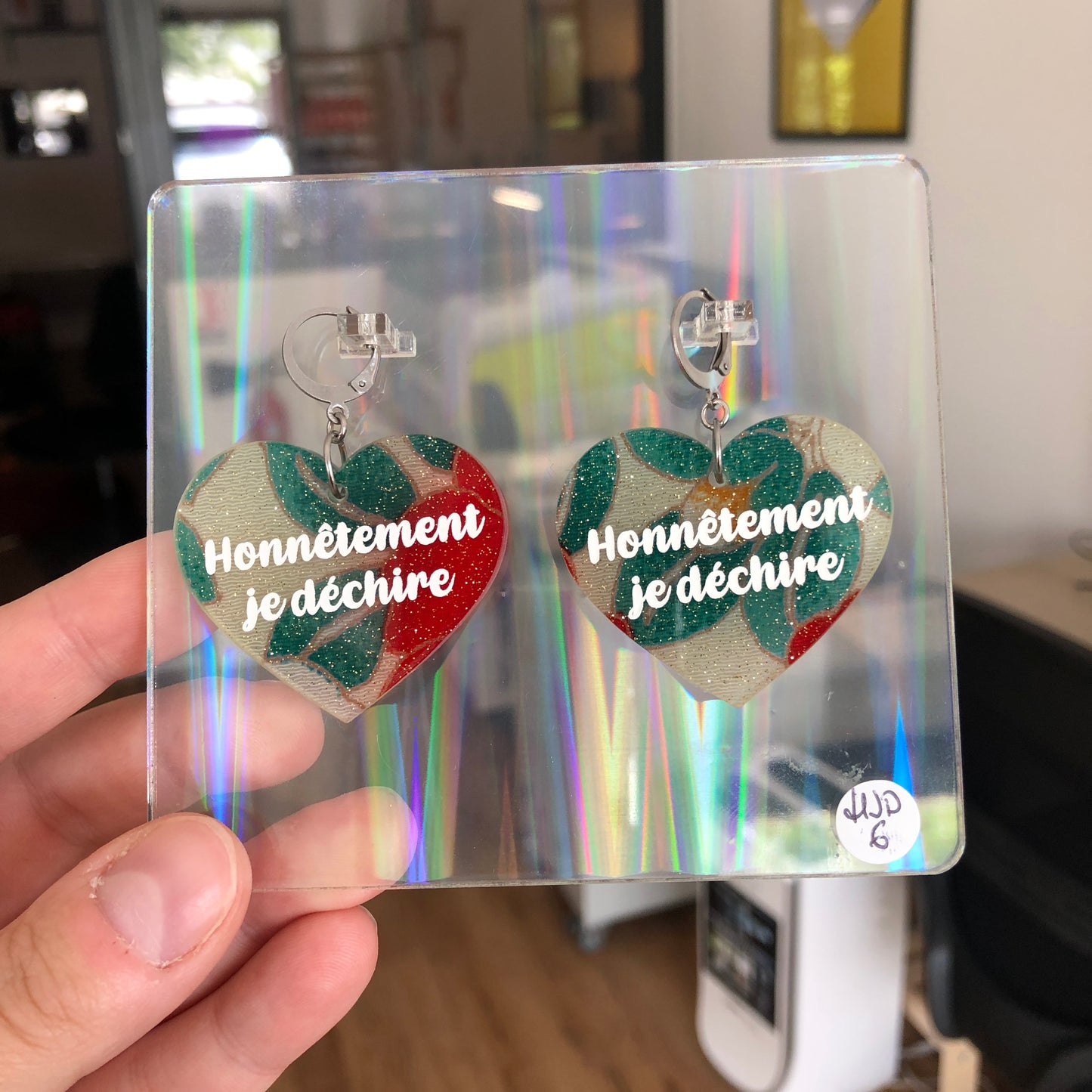 Boucles d'oreilles "Honnêtement je déchire" en acrylique japonaise fleurie