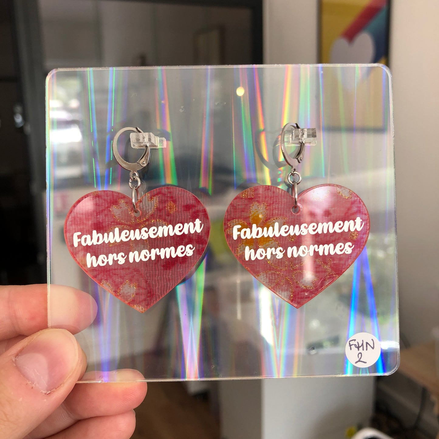 Boucles d'oreilles "Fabuleusement hors normes" en acrylique japonaise rose