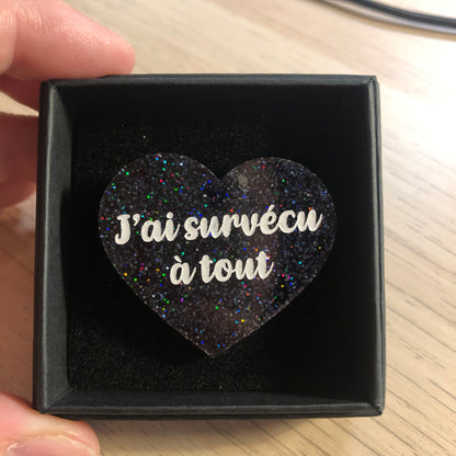 Broches "Contrôle technique" dans les tons noirs/gris