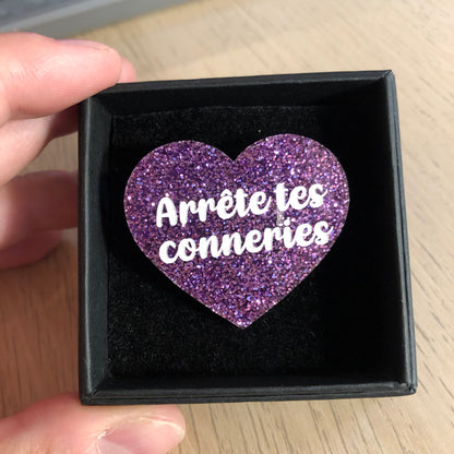 Broches "Contrôle technique" dans les tons violets