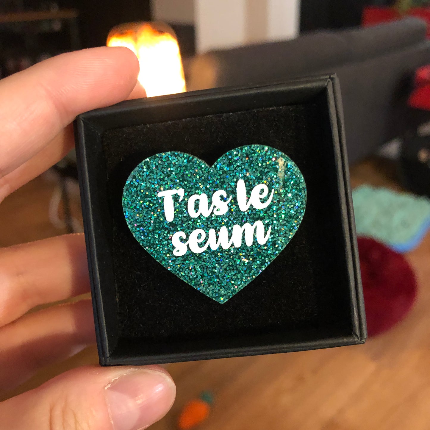 Broches "Contrôle technique" dans les tons verts