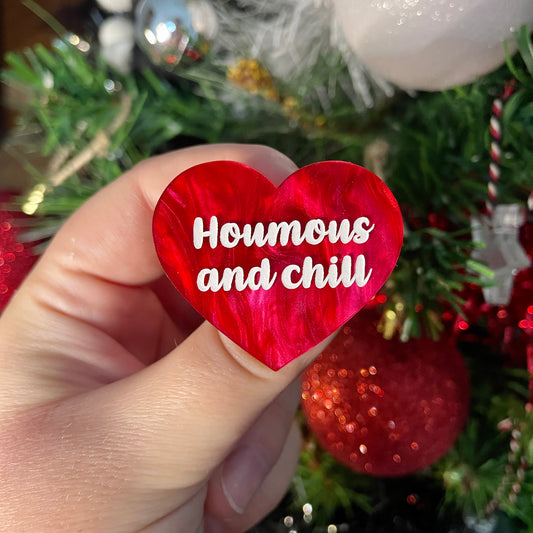Broche "Houmous and chill" en acrylique marbrée rouge/rose