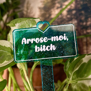 Pic à plante "Arrose-moi, bitch" en acrylique transparente bleue à paillettes